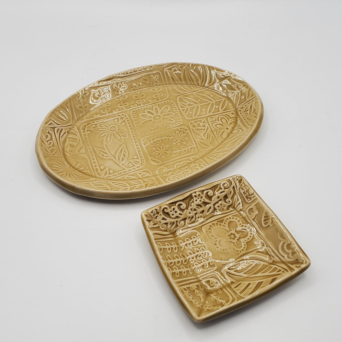 Earth & Fire Collection - Textured Dish Set
