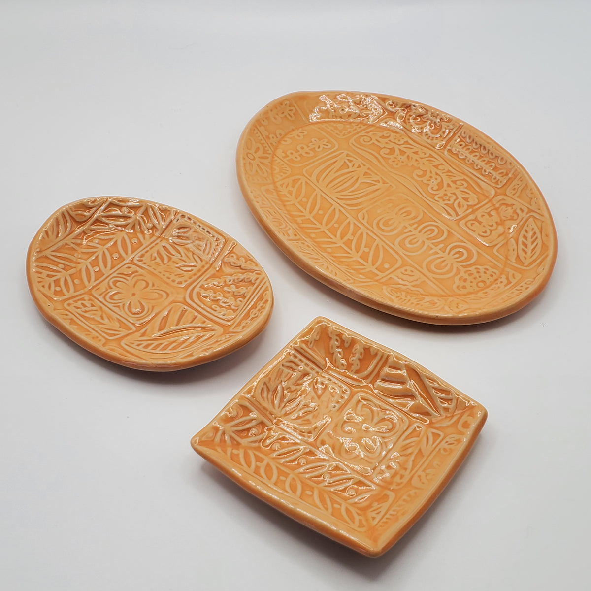 Earth & Fire Collection - Textured Dish Set